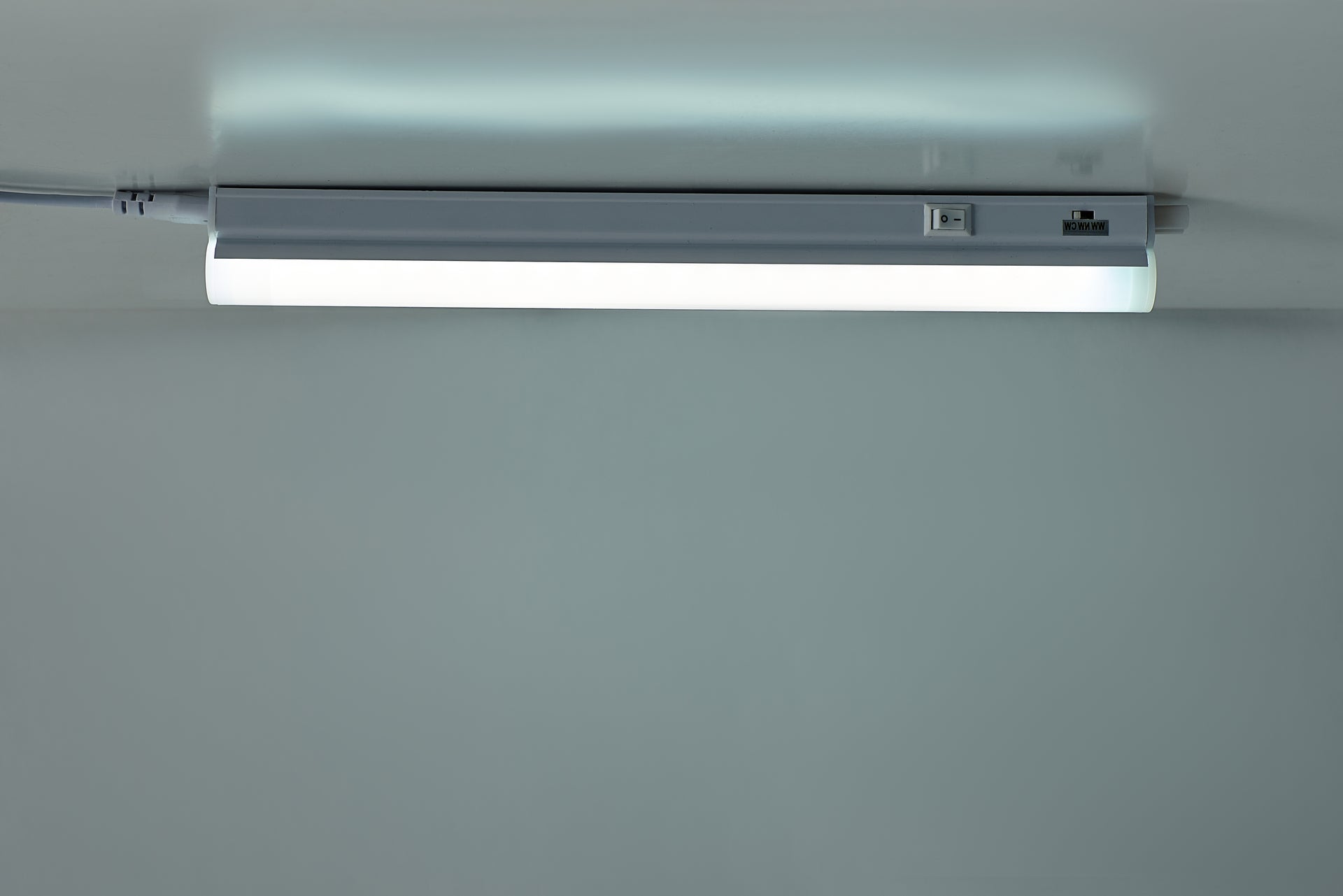 Forum ELA-41712 Bodhi 5W CCT LED 312mm Under Cabinet Light