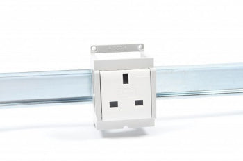 Switchtec MARL1412-UK MARL 16A 3 Pin  Din Rail Mount Socket