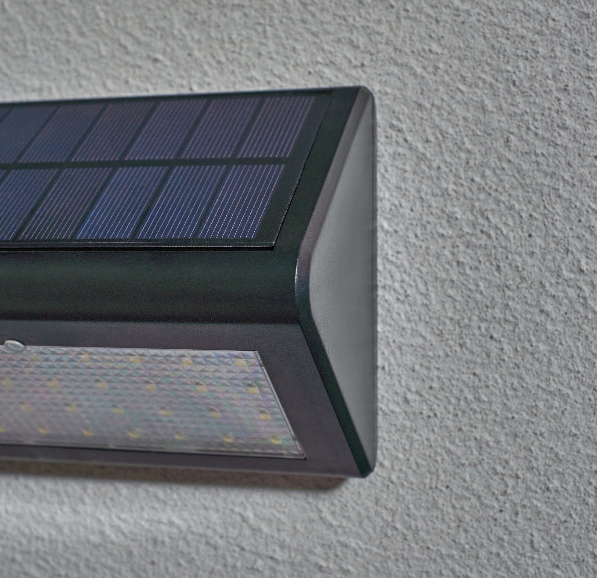 Forum ZN-42042 Dawdon 9.2W LED Solar Wall Light with PIR Sensor 6000K